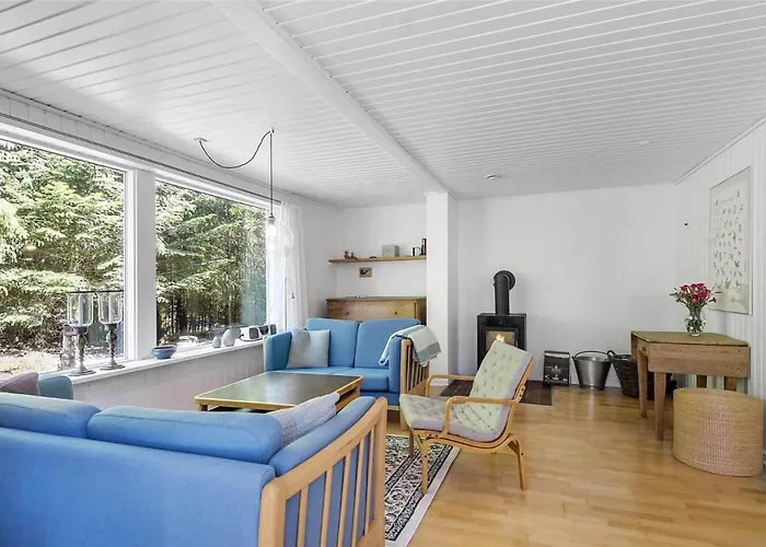 C11205-hemmet-raevekrogen-17 Дом отдыха *