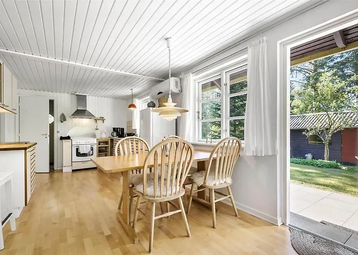 C11205-hemmet-raevekrogen-17 * Хеммет